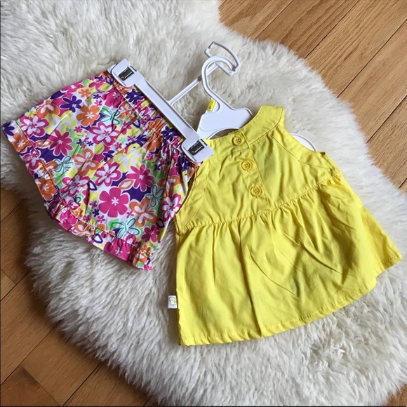 Two piece shorts/tank set 3-6M - Picture 2 of 8